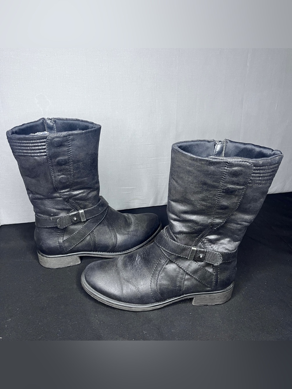 Baretraps Moto Mid-Calf Buckle Boots Size 8